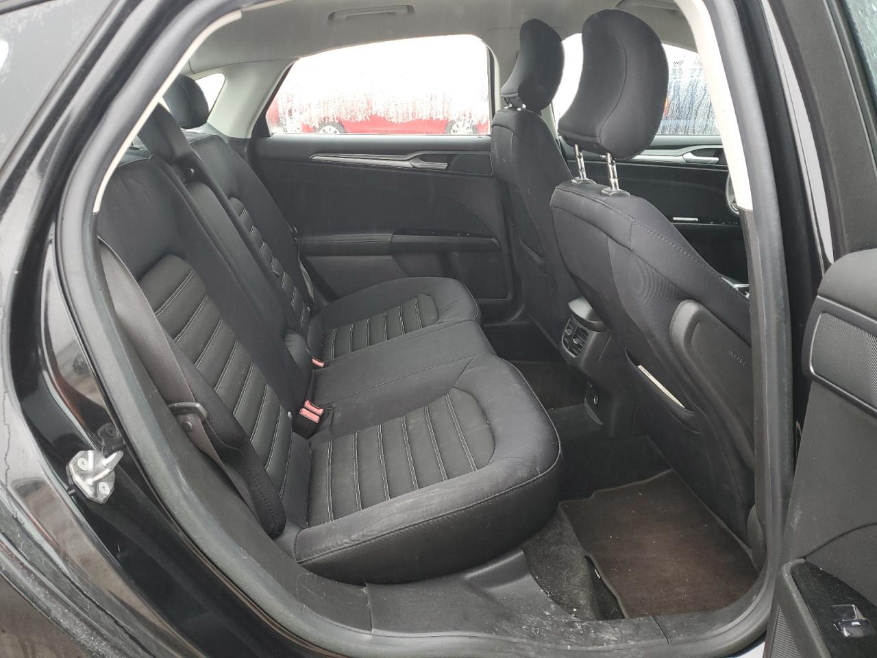 2015 Ford Fusion - Image 10
