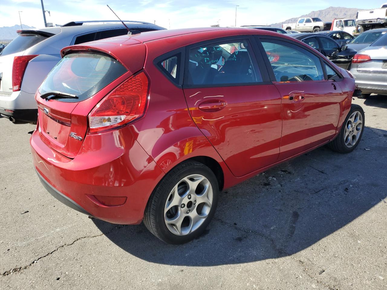 2011 Ford Fiesta - Image 3