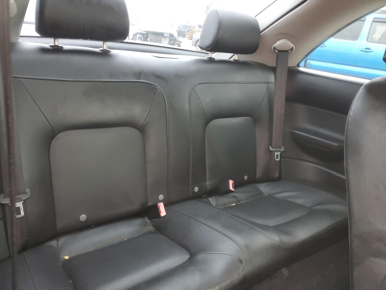 2008 Volkswagen Beetle - Image 10