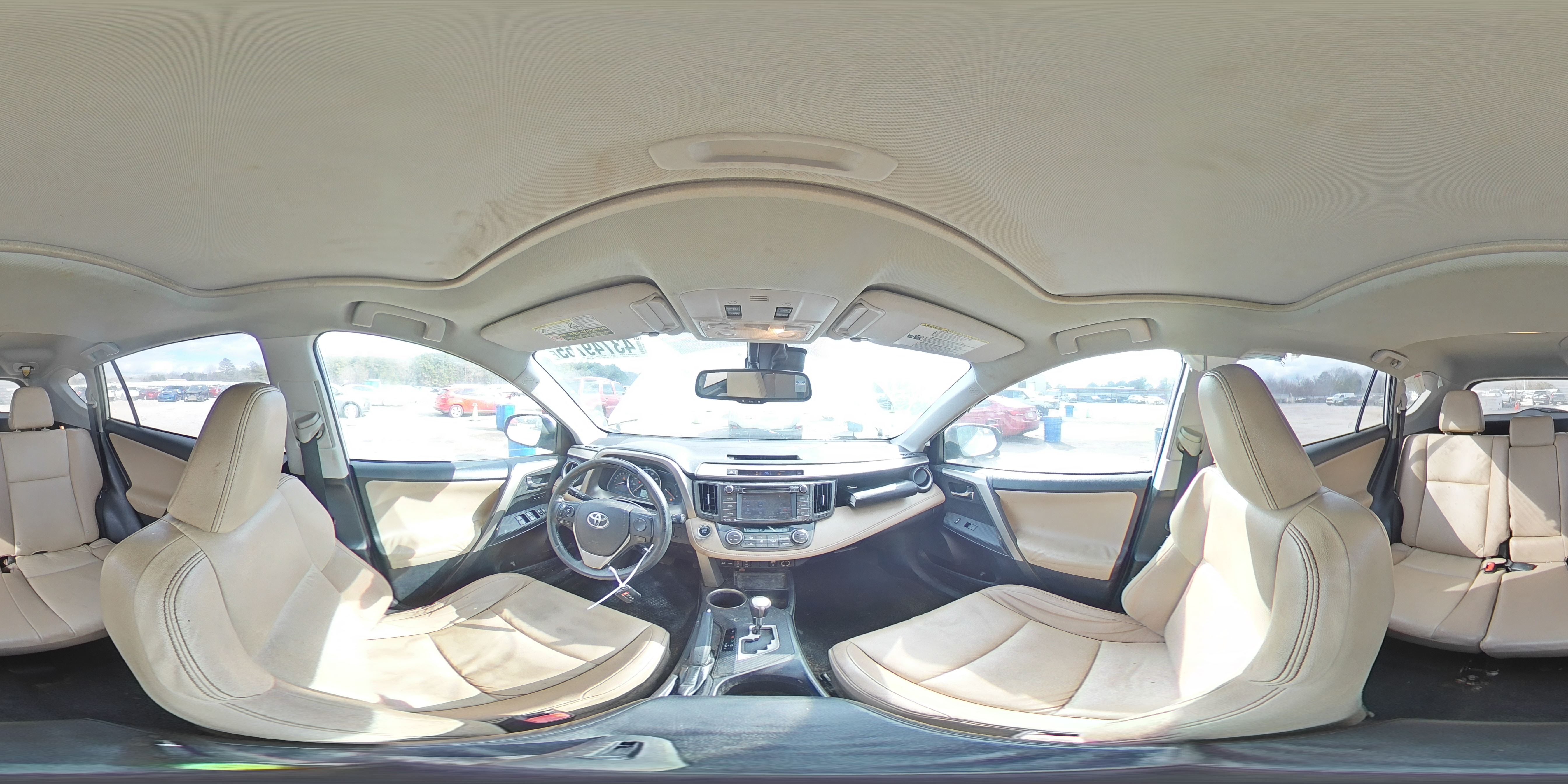 2014 Toyota RAV 4 - Image 13