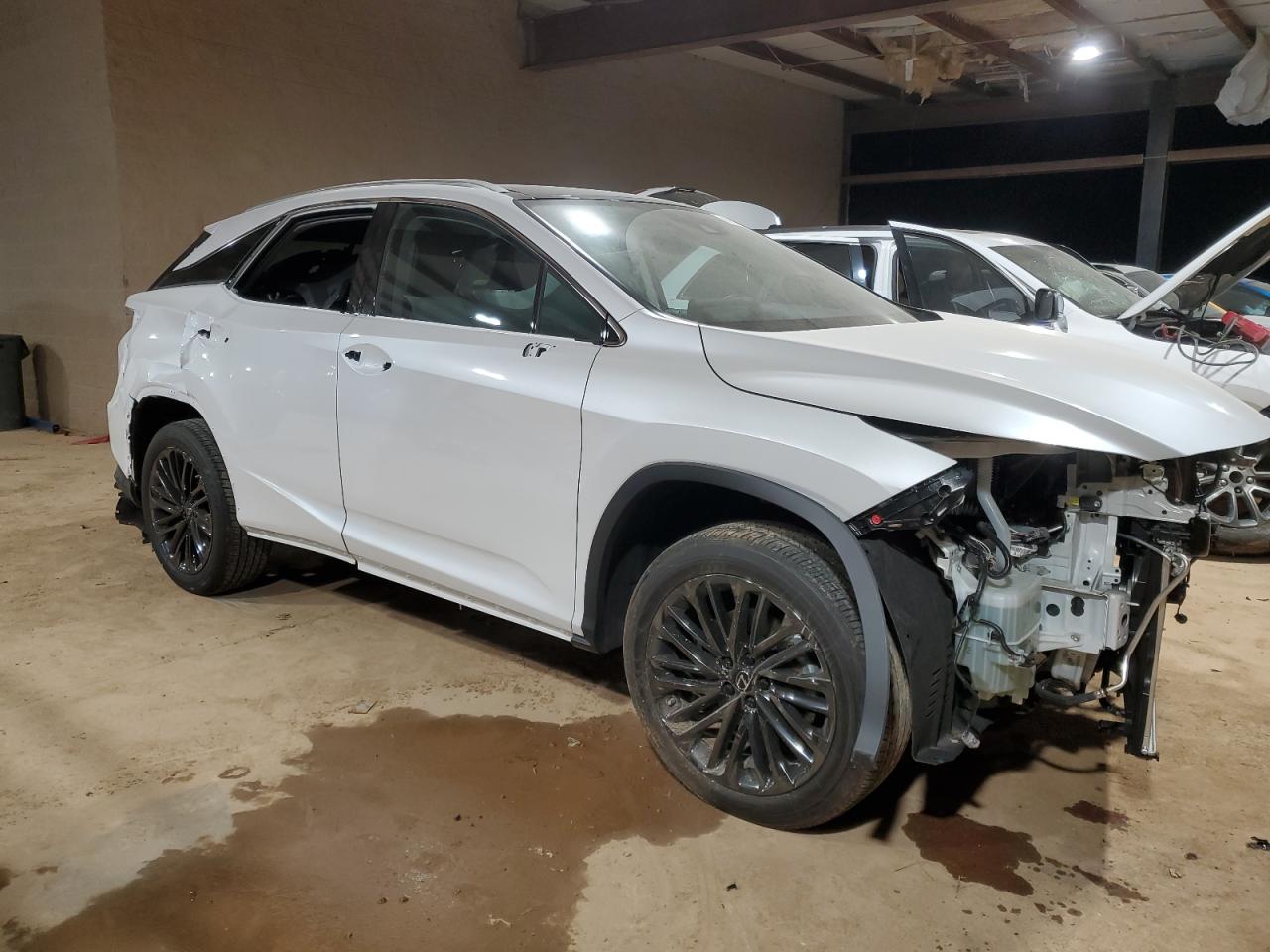 2022 Lexus RX - Image 4