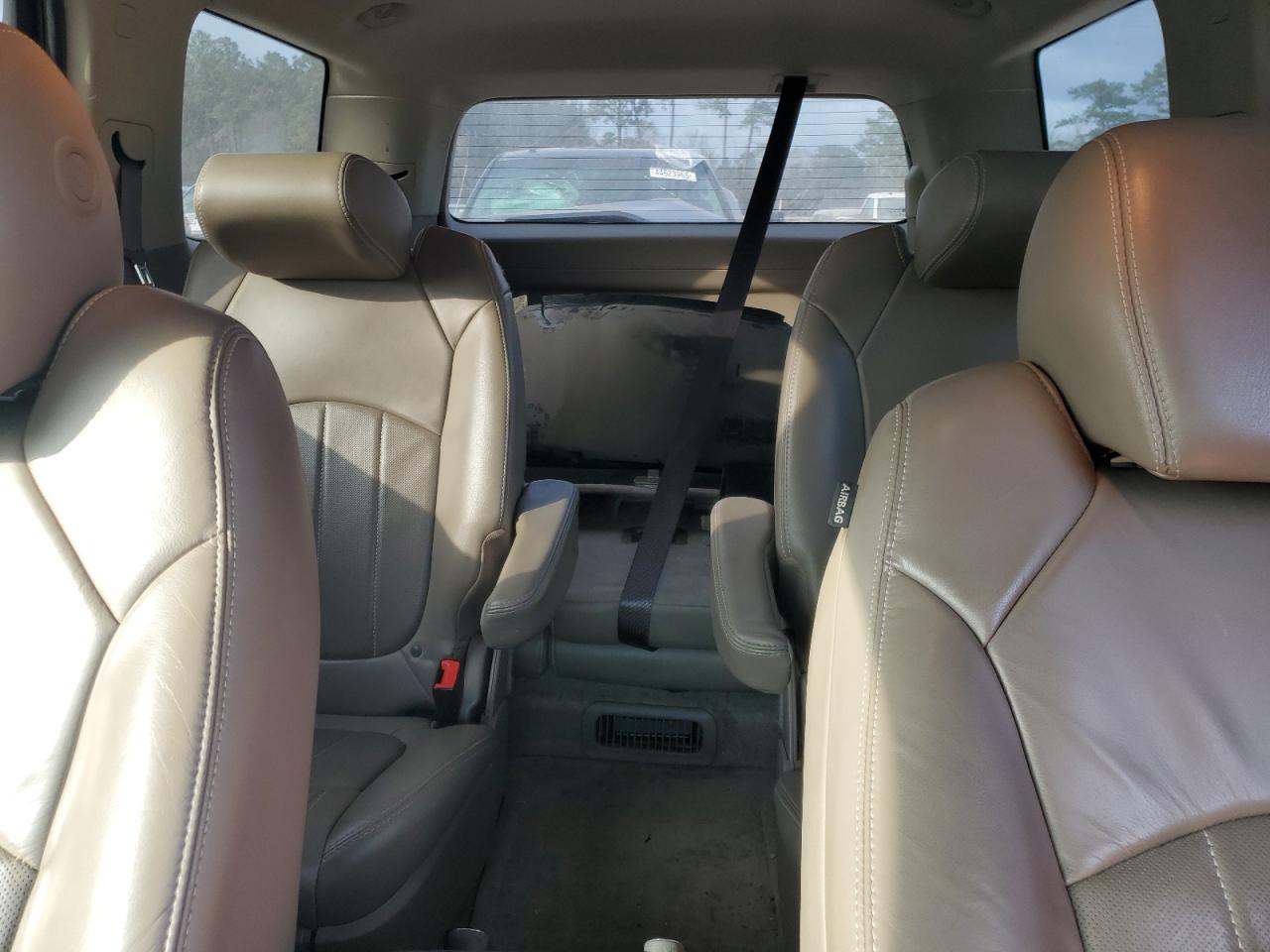 2015 GMC Acadia - Image 10