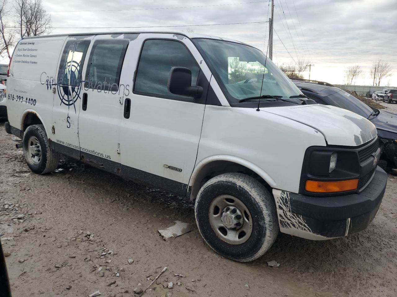 2006 Chevrolet Express - Image 4