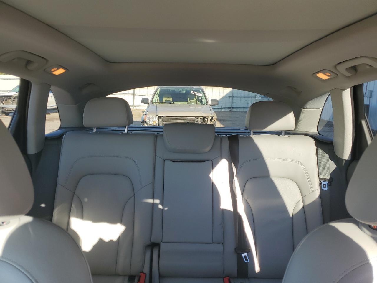 2016 Audi Q5 - Image 10