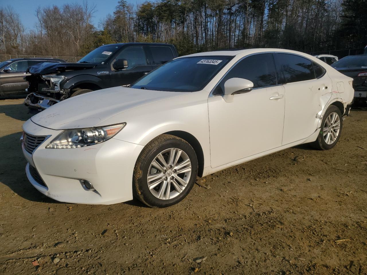 2014 Lexus ES - Image 1