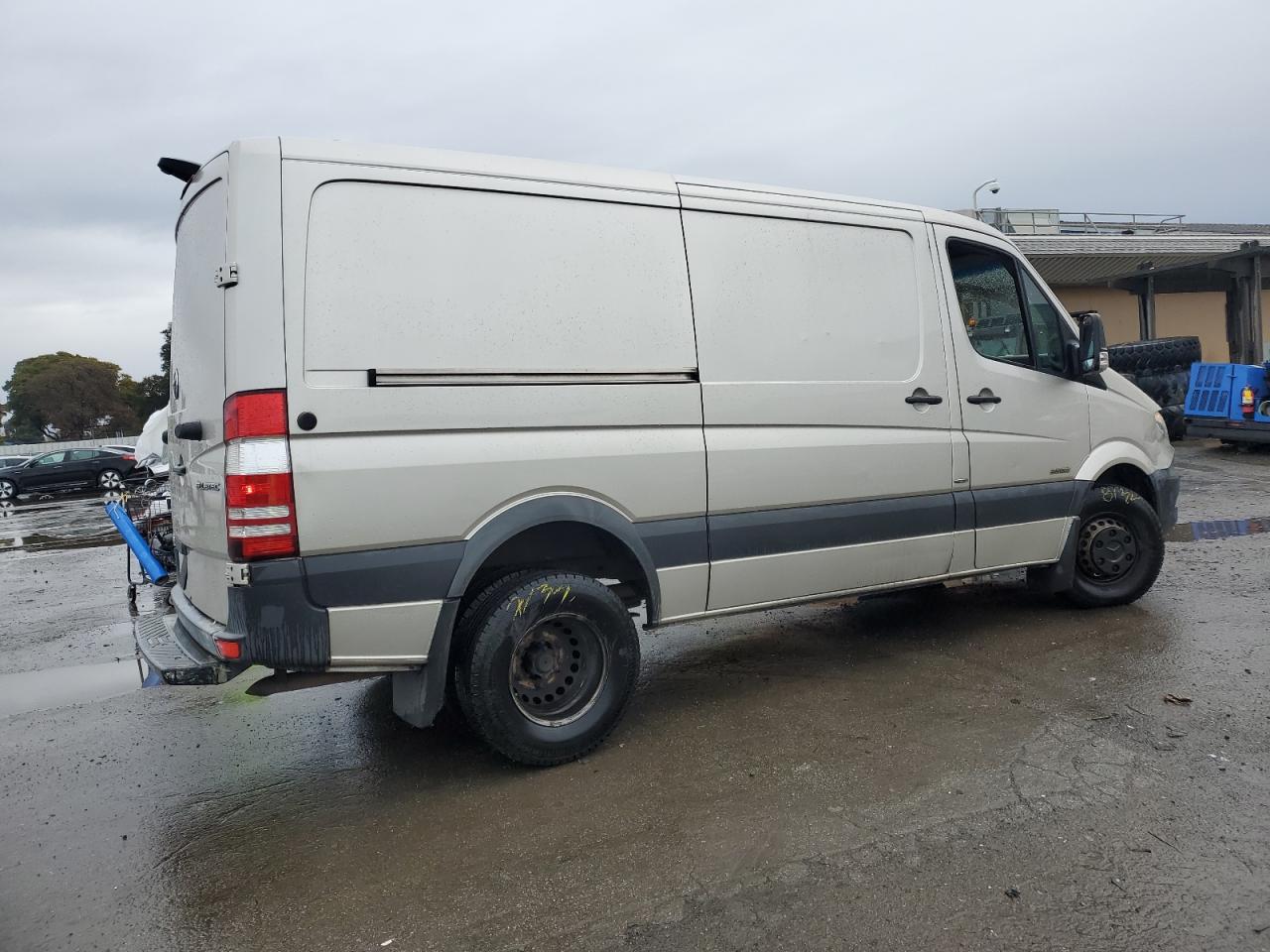 2016 Mercedes-Benz Sprinter - Image 3