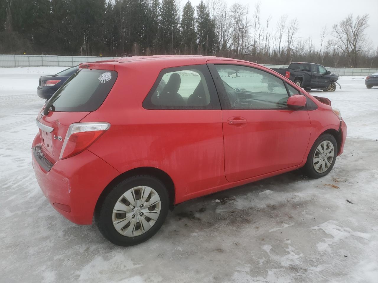 2012 Toyota Yaris - Image 3