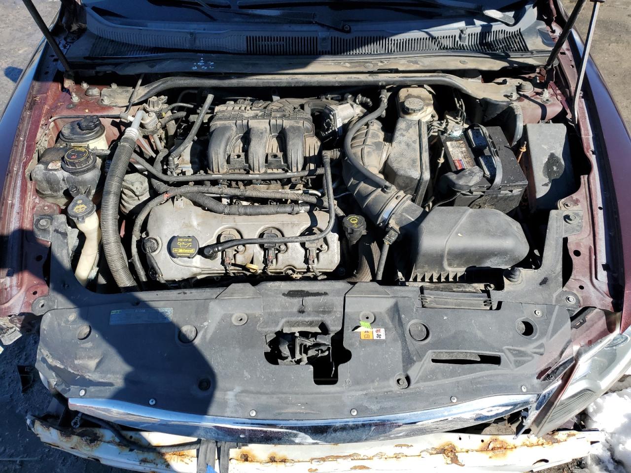 2010 Ford Taurus - Image 11