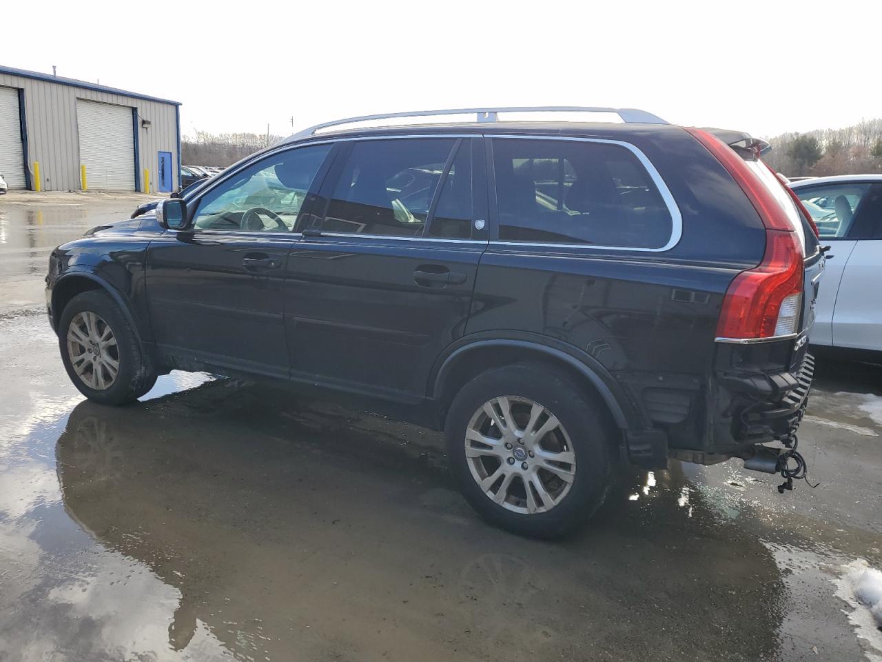 2014 Volvo XC90 - Image 2