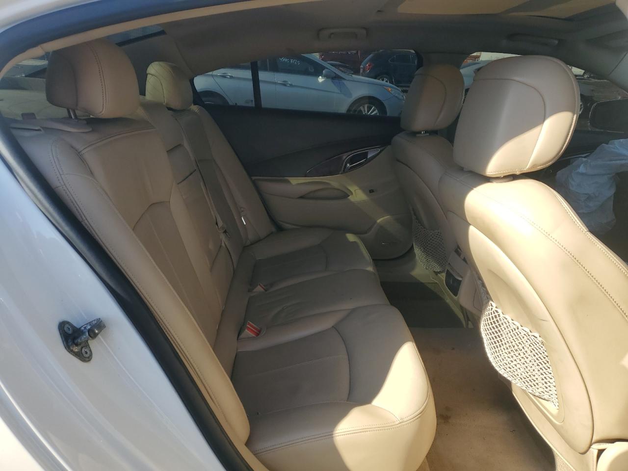 2011 Buick LaCrosse - Image 10