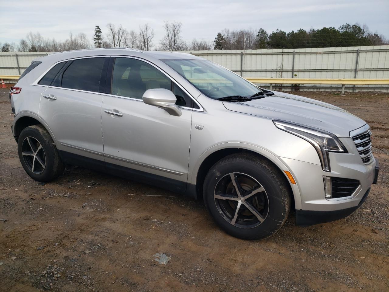 2018 Cadillac XT5 - Image 4