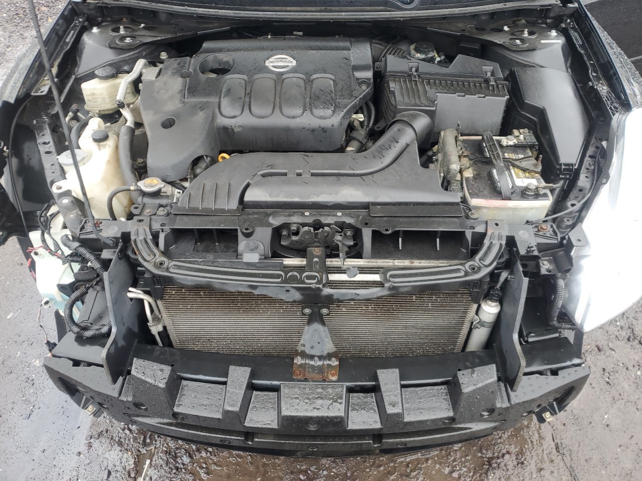 2012 Nissan Altima - Image 11