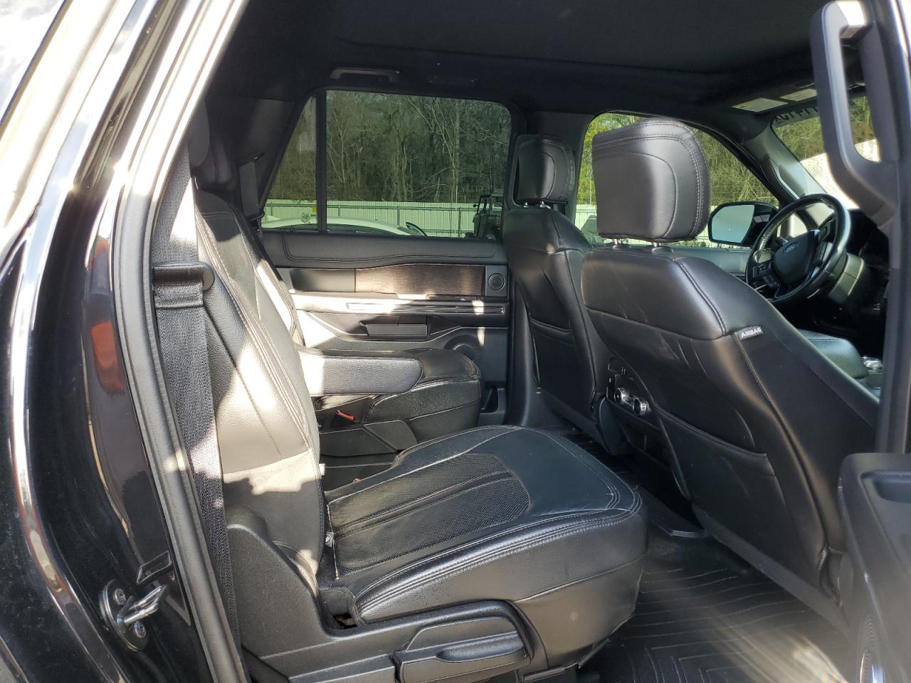 2018 Ford Expedition - Image 11
