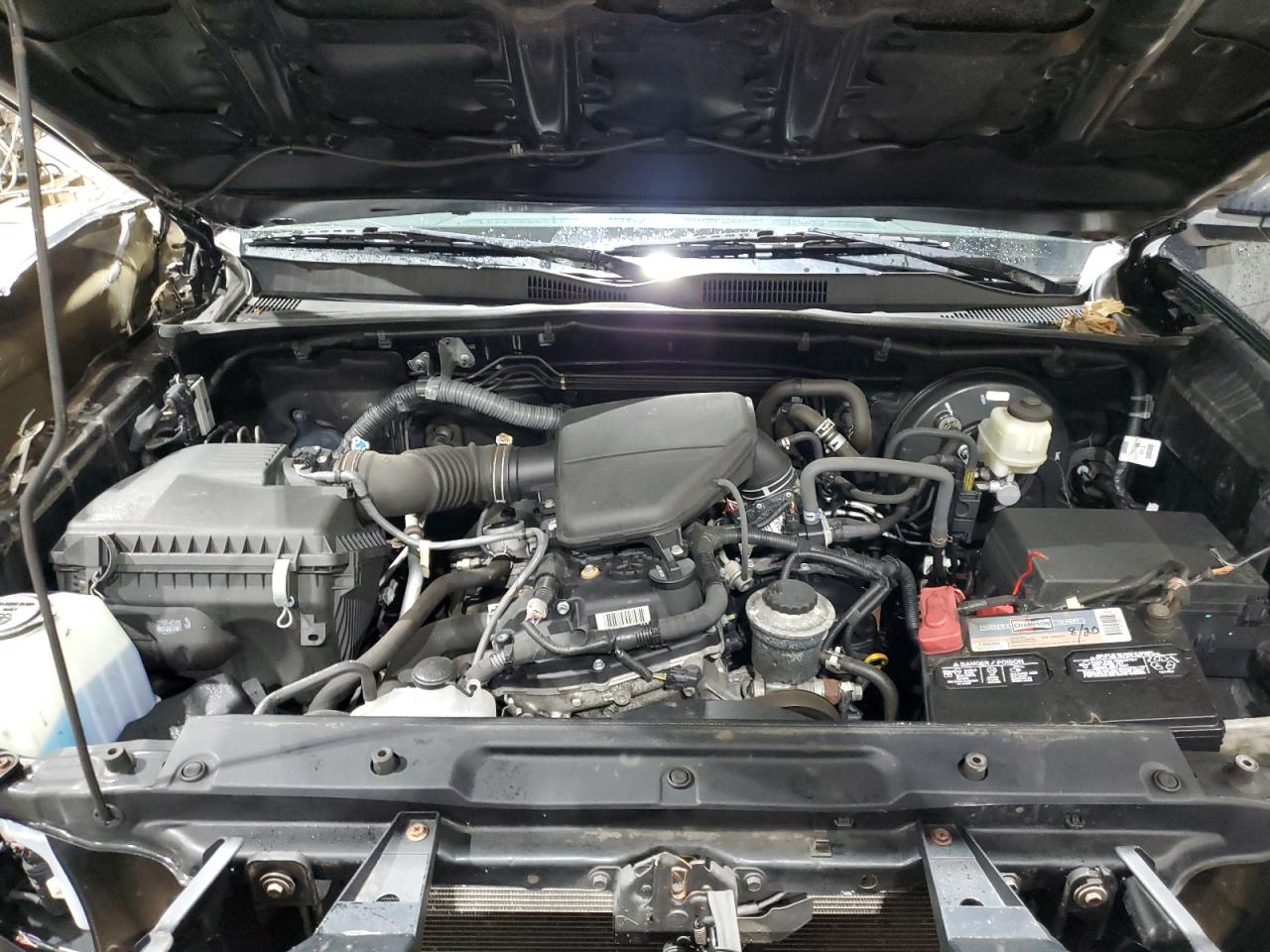 2016 Toyota Tacoma - Image 11