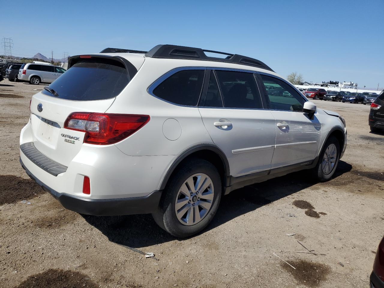 2015 Subaru Outback - Image 3