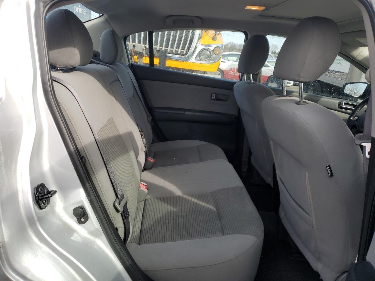 2012 Nissan Sentra - Image 10