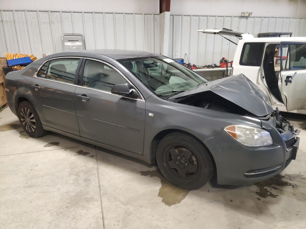 2008 Chevrolet Malibu - Image 4