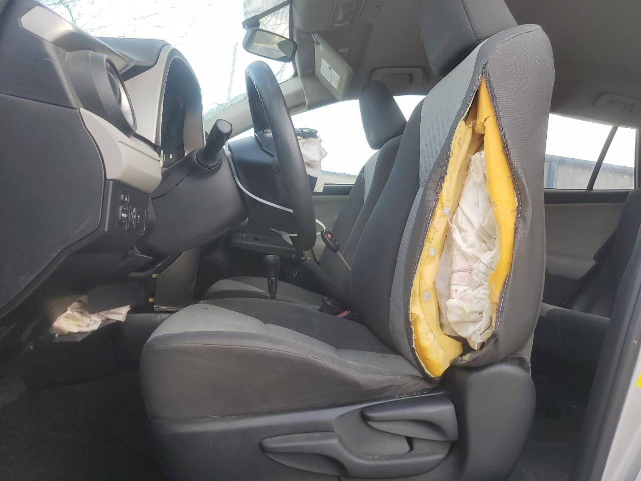 2015 Toyota RAV 4 - Image 7