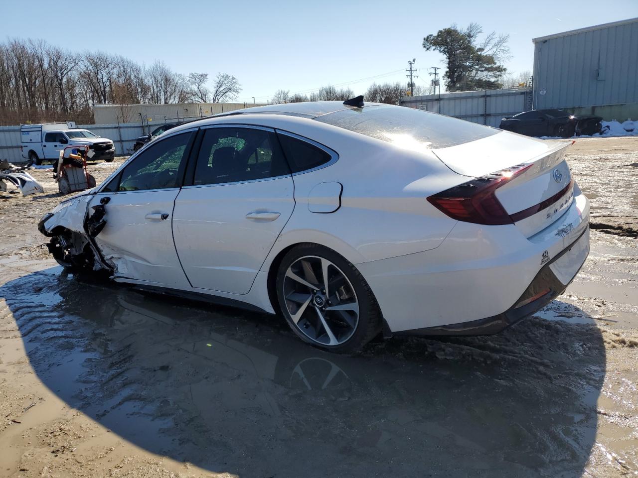 2022 Hyundai Sonata - Image 2