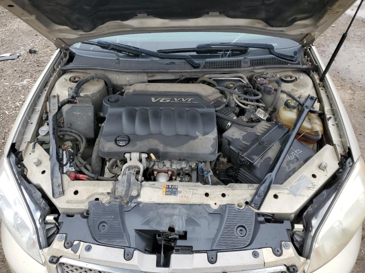 2012 Chevrolet Impala - Image 13