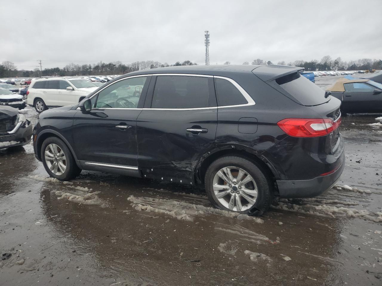 2018 Lincoln MKX - Image 2