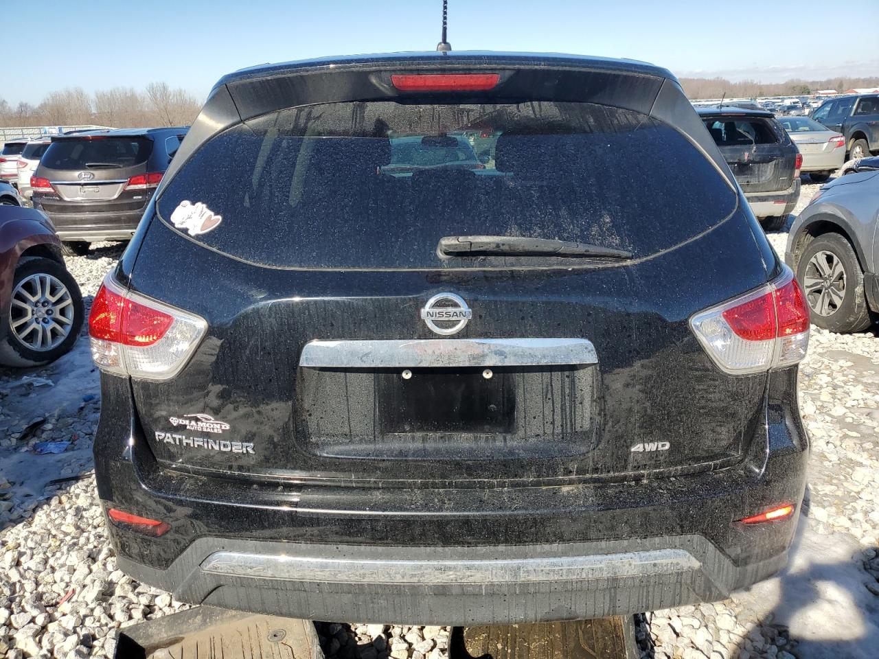 2014 Nissan Pathfinder - Image 6