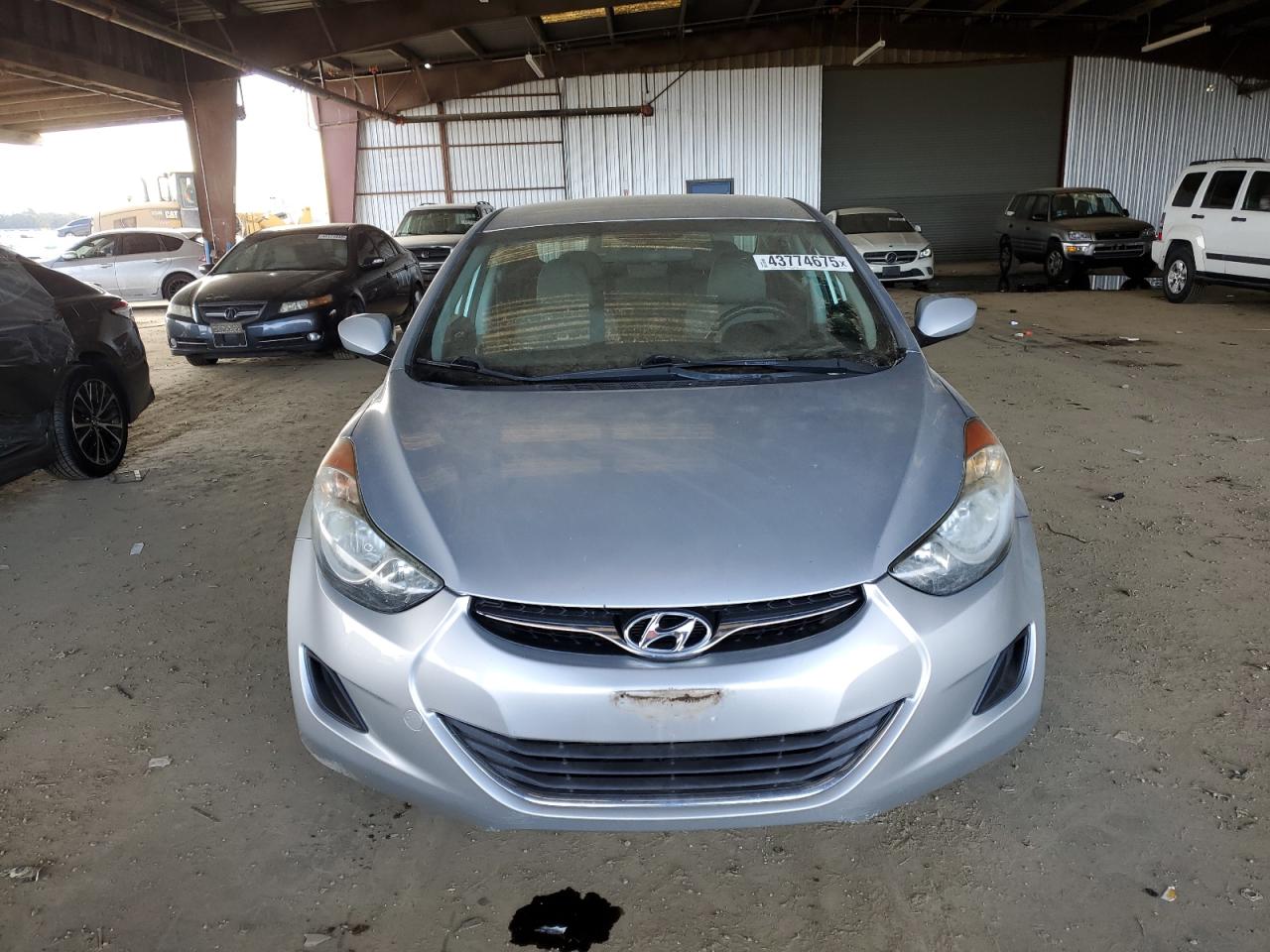 2013 Hyundai Elantra - Image 5
