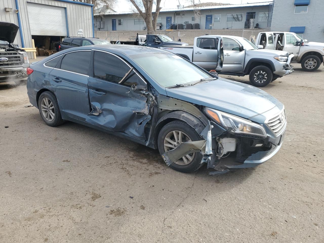 2016 Hyundai Sonata - Image 4