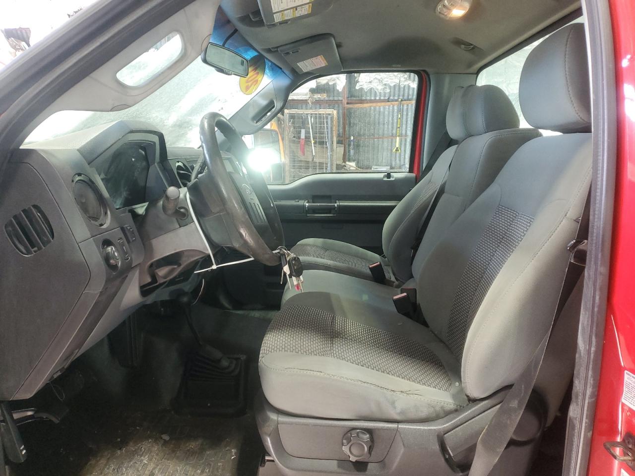 2011 Ford F350 - Image 7