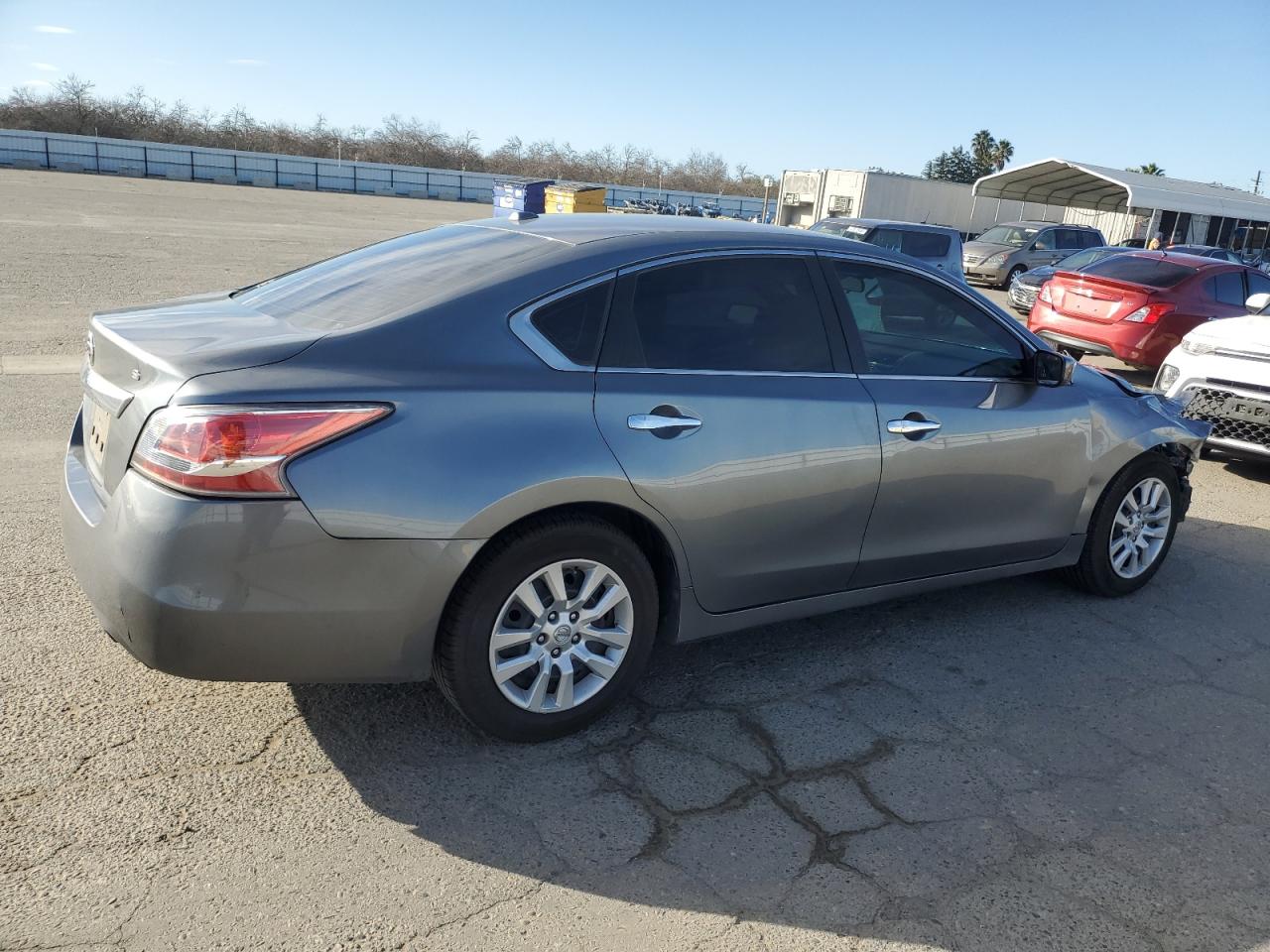 2015 Nissan Altima - Image 3