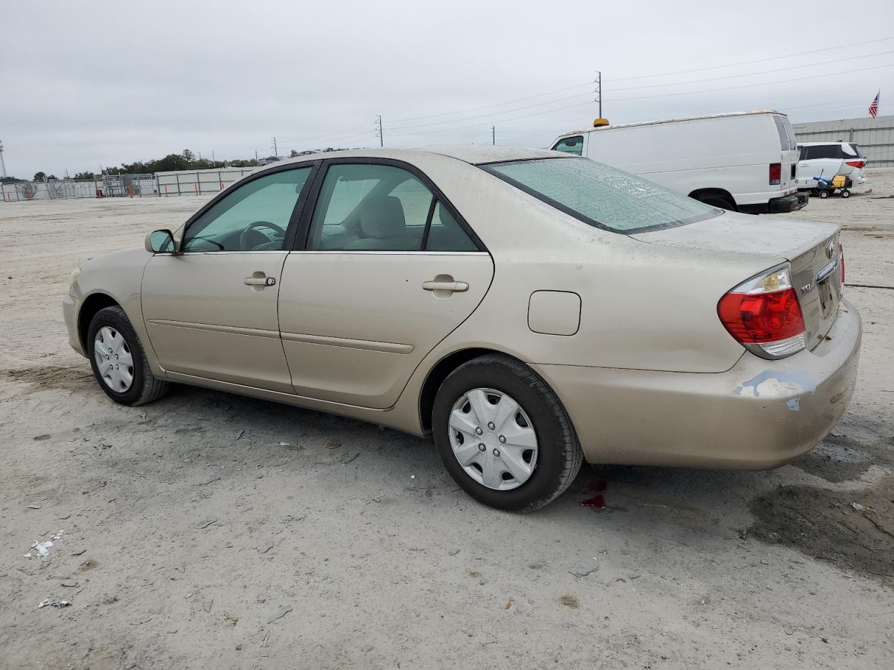 2006 Toyota Camry - Image 2
