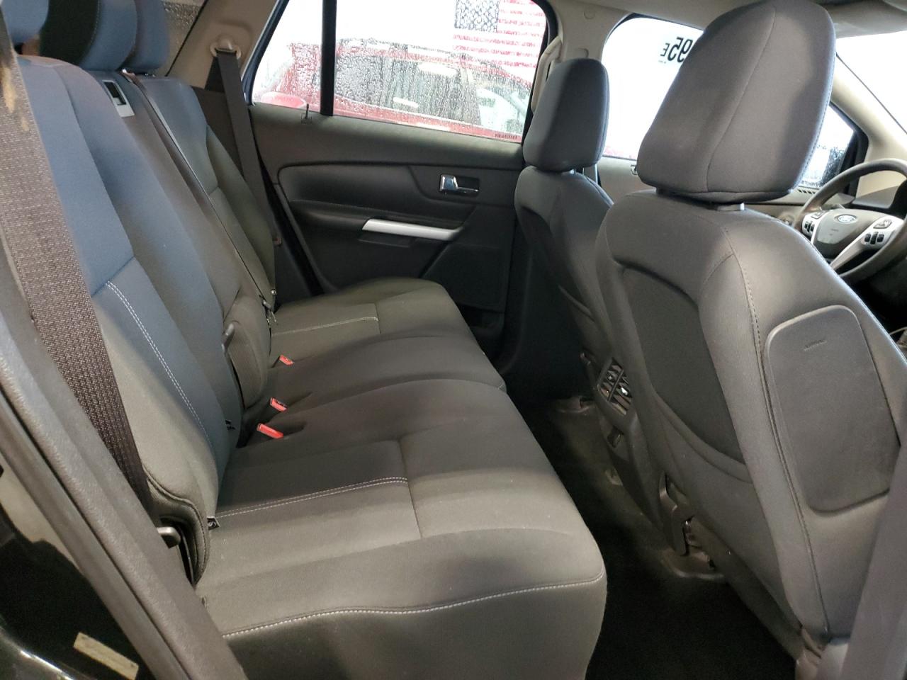 2011 Ford Edge - Image 11
