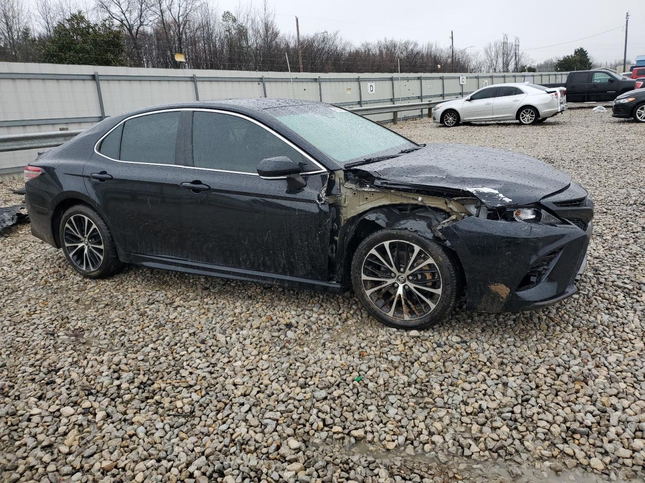 2018 Toyota Camry - Image 4
