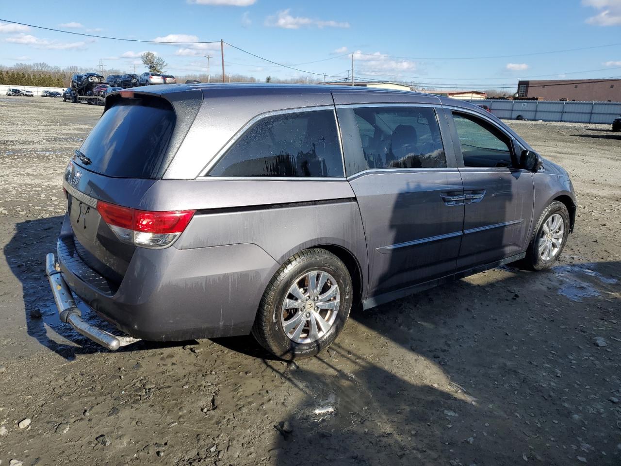 2015 Honda Odyssey - Image 3