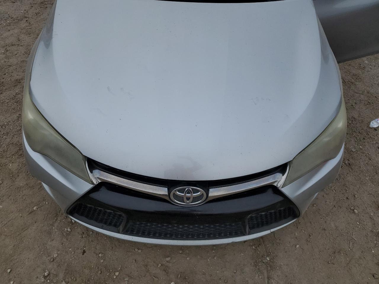 2017 Toyota Camry - Image 11