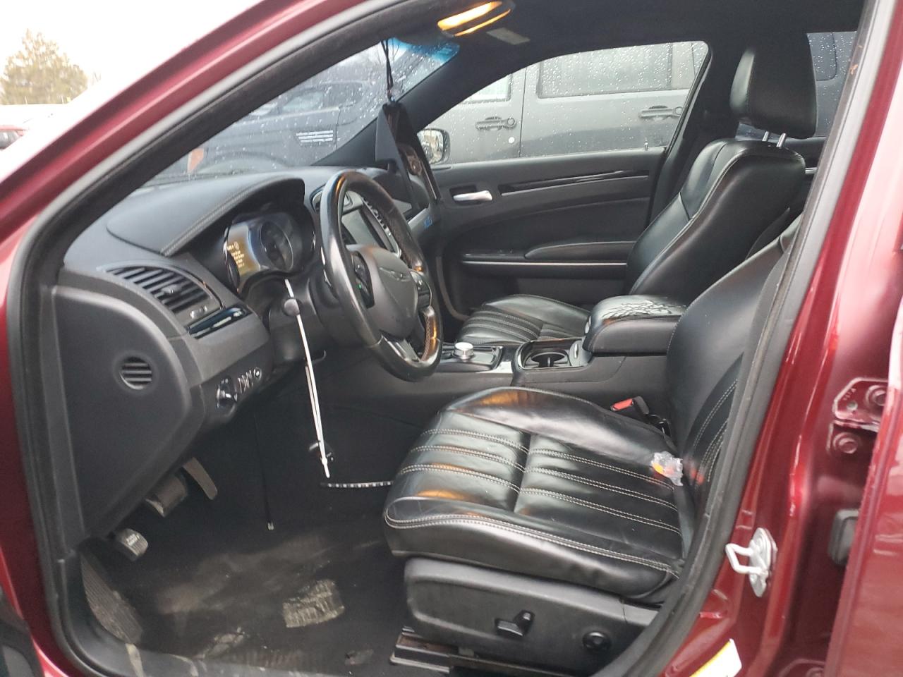 2019 Chrysler 300 - Image 7