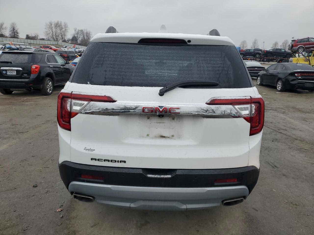 2020 GMC Acadia - Image 6