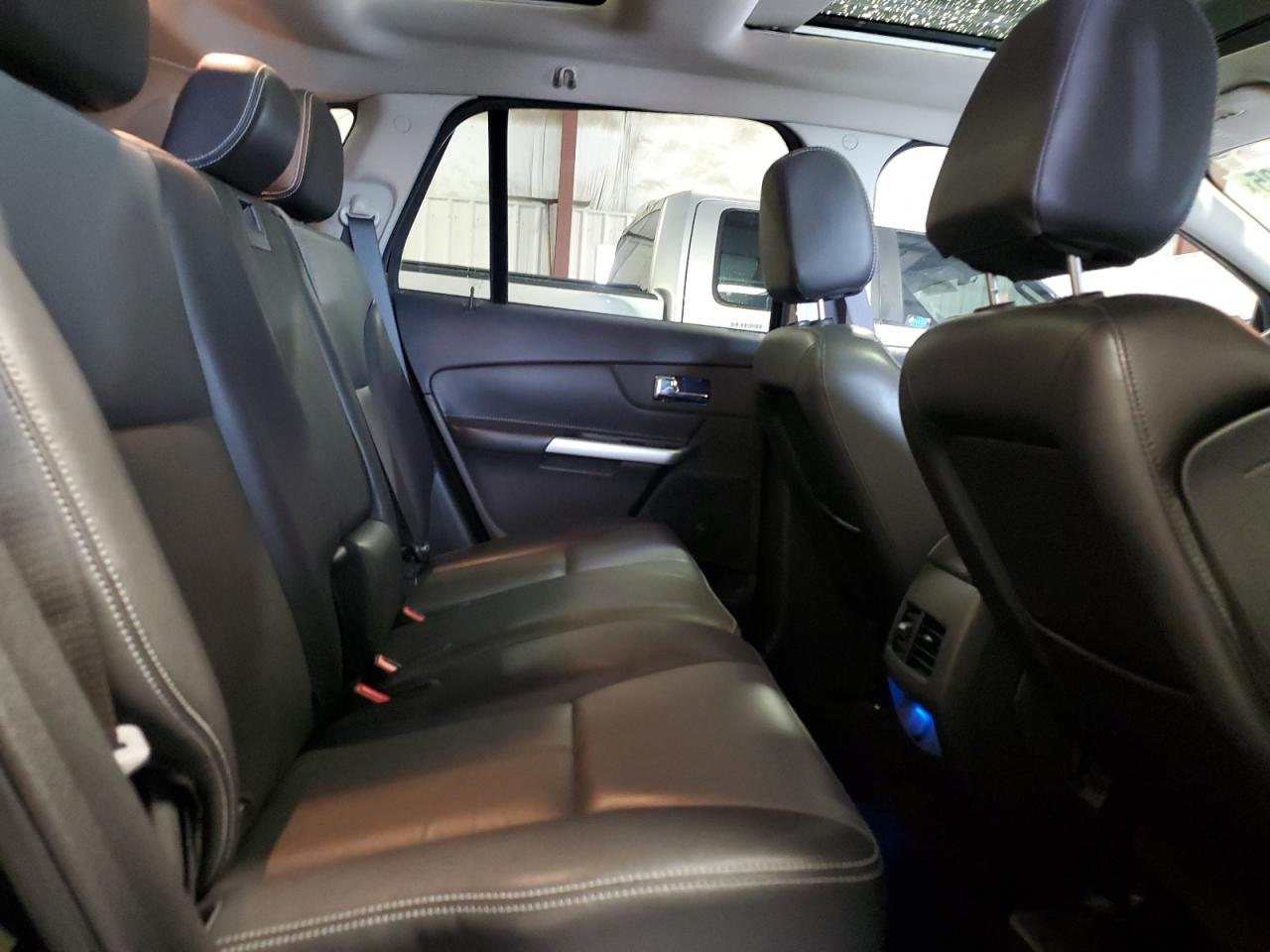 2013 Ford Edge - Image 11