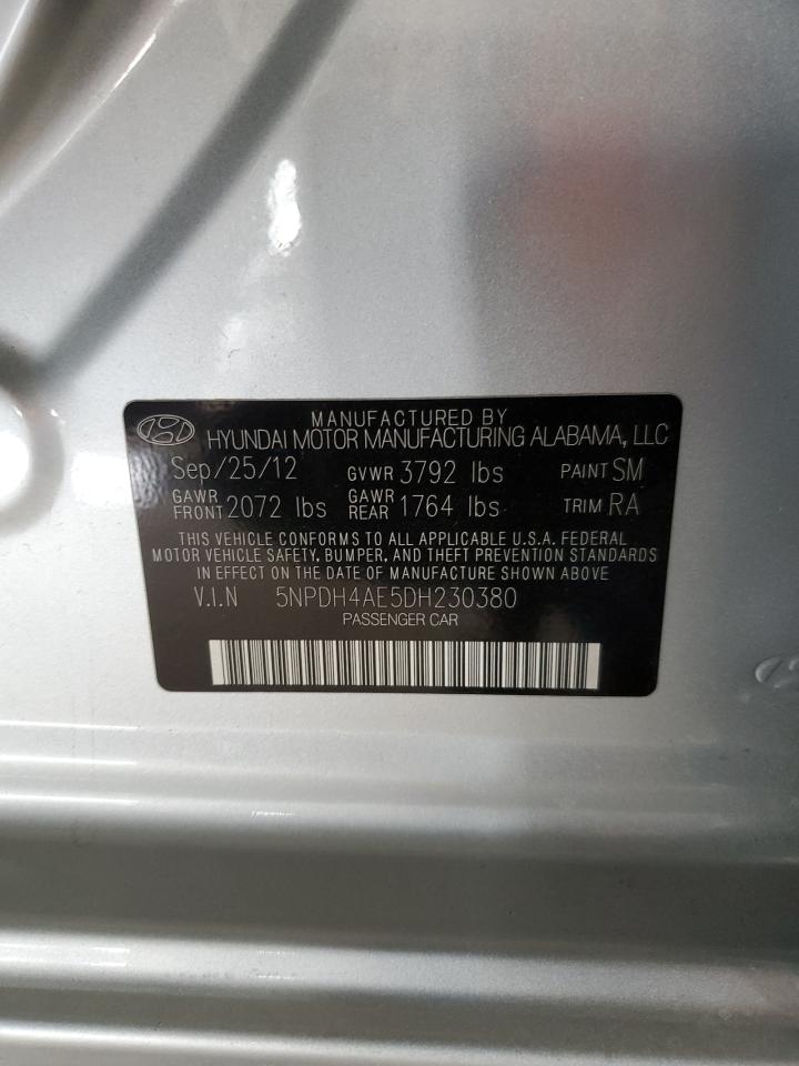 2013 Hyundai Elantra - Image 14