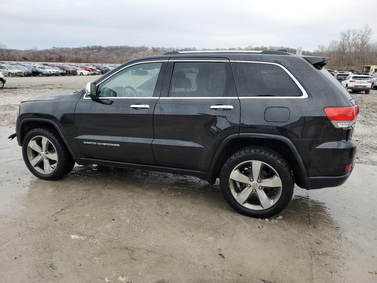 2015 Jeep Grand Cherokee - Image 2