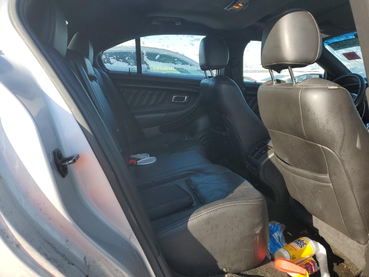 2016 Ford Taurus - Image 10