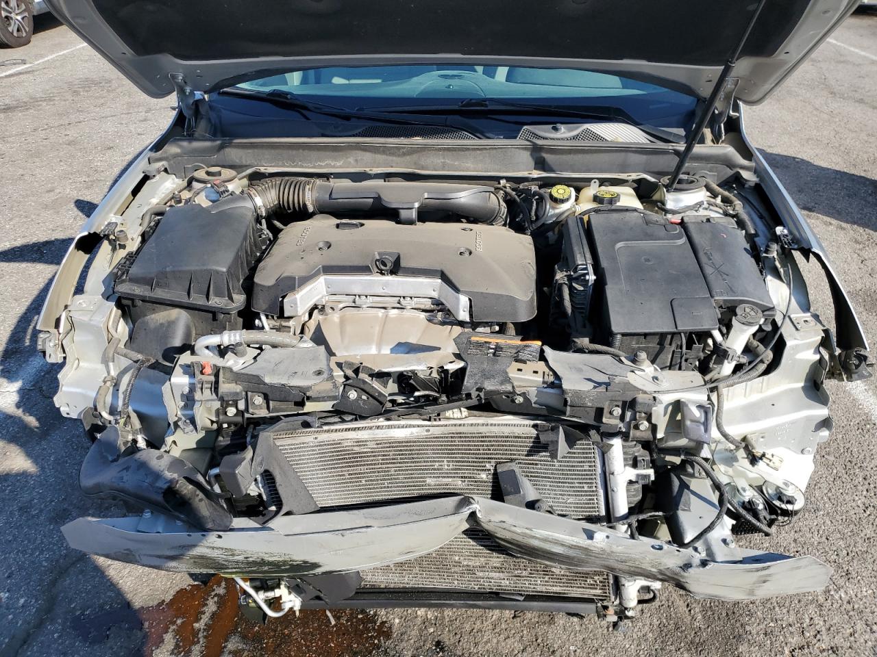 2016 Chevrolet Malibu - Image 11