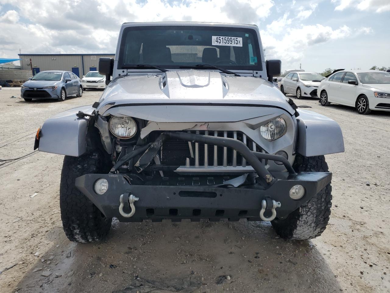 2016 Jeep Wrangler - Image 5