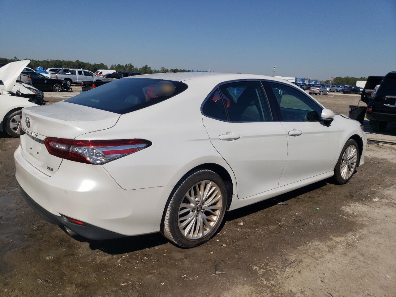 2018 Toyota Camry - Image 3
