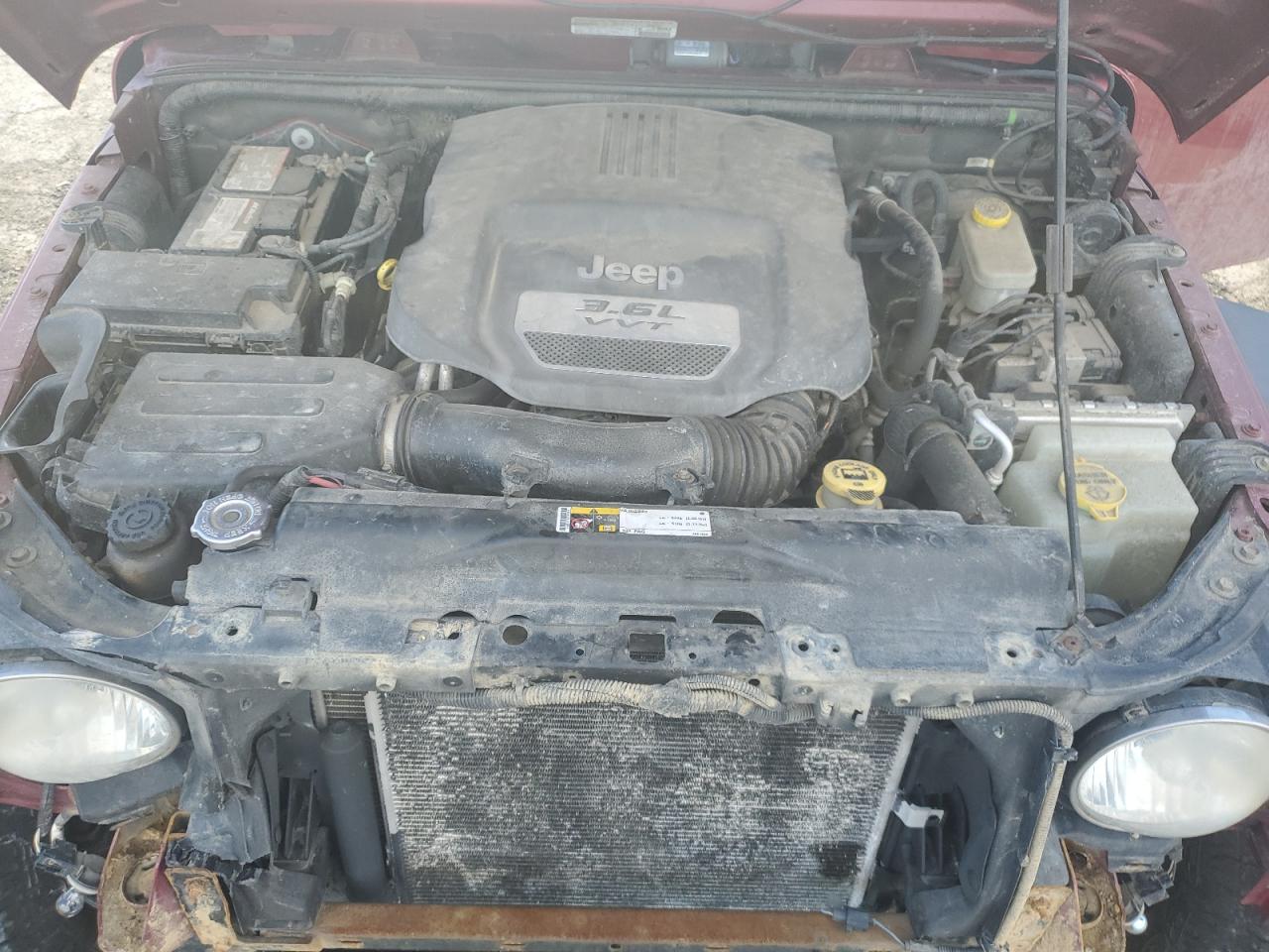 2013 Jeep Wrangler - Image 11