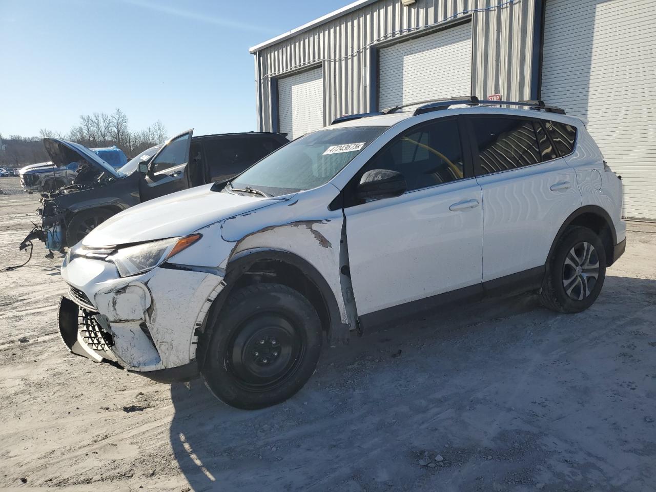 2017 Toyota RAV 4 - Image 1