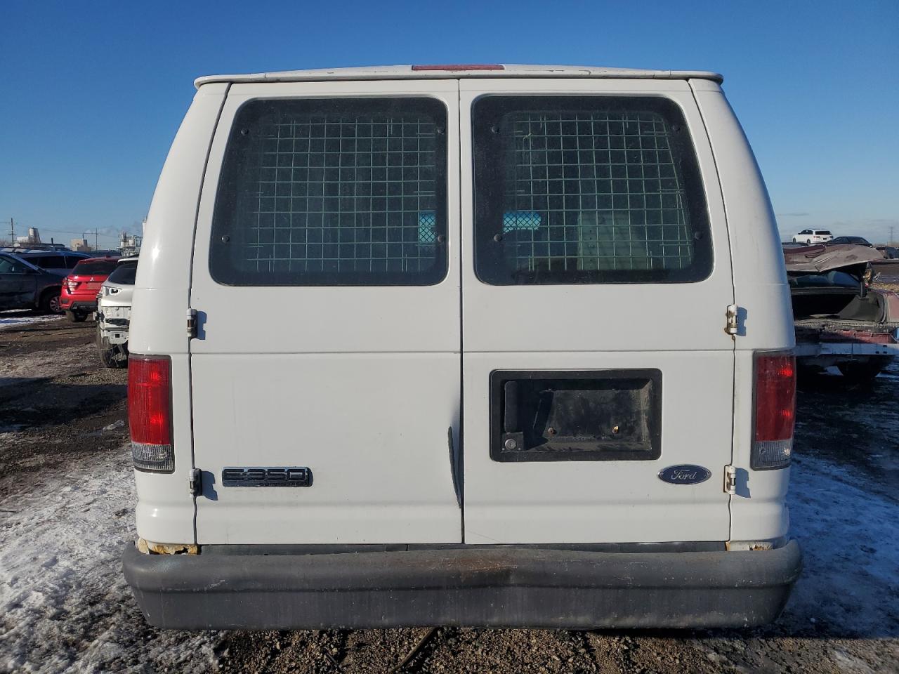 2006 Ford Econoline - Image 6