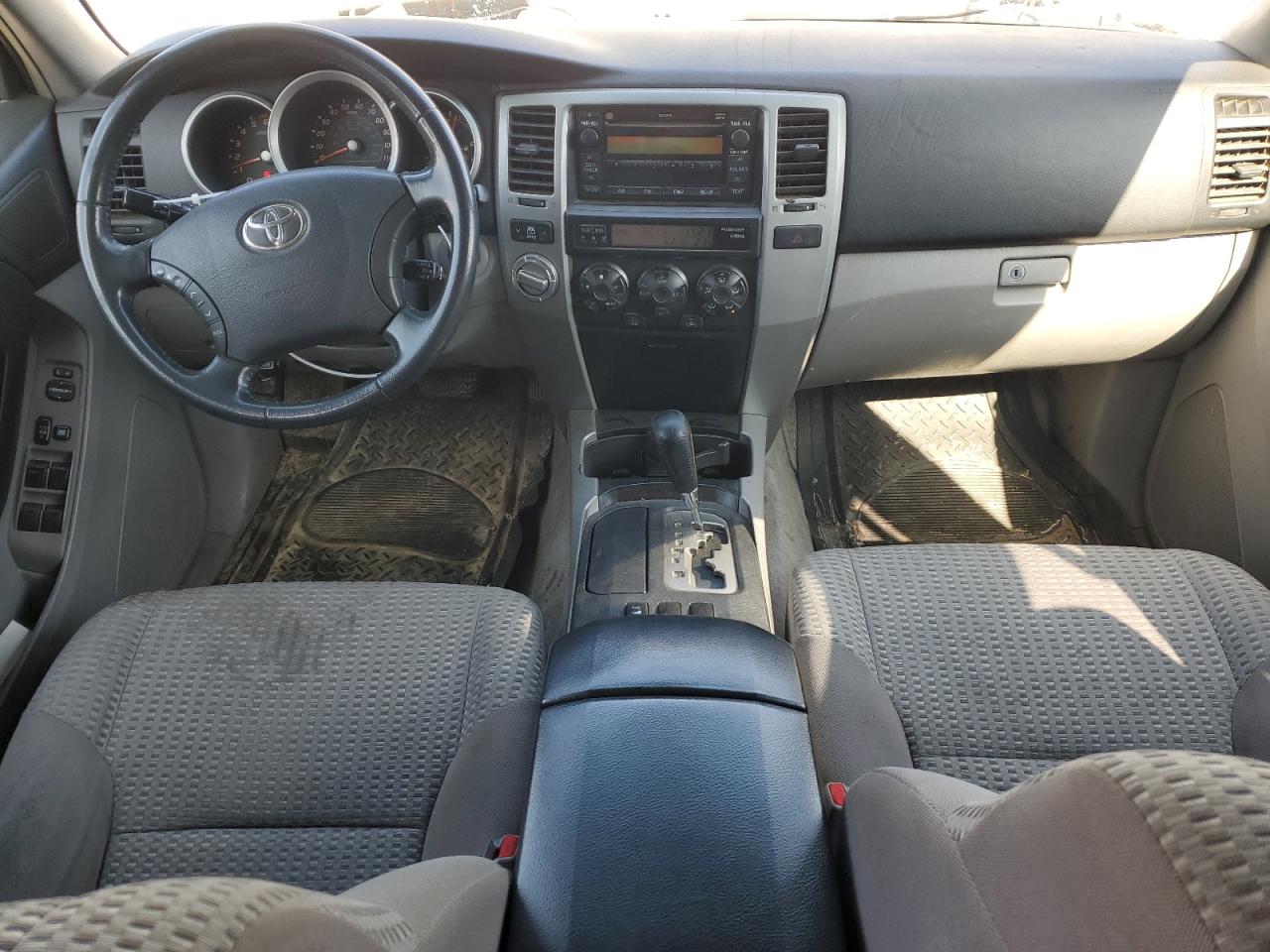 2006 Toyota 4Runner - Image 8