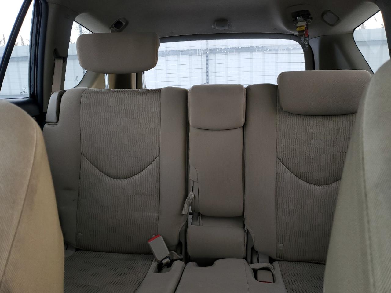 2011 Toyota RAV 4 - Image 10