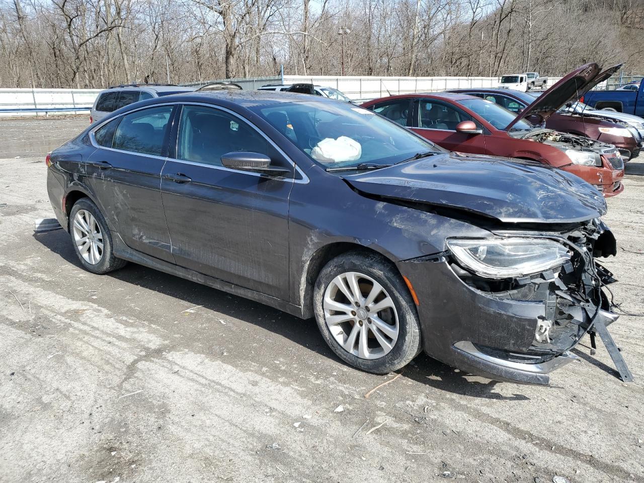 2016 Chrysler 200 - Image 4